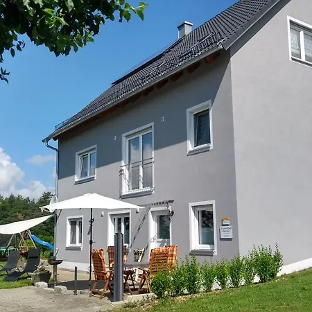 Appartement Pinzenhof - *